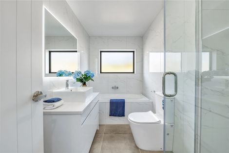 Photo of property in 3 Rakiraki Place, Flat Bush, Auckland, 2019