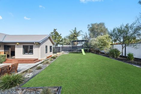 Photo of property in 17 Salmond Place, Dinsdale, Hamilton, 3204