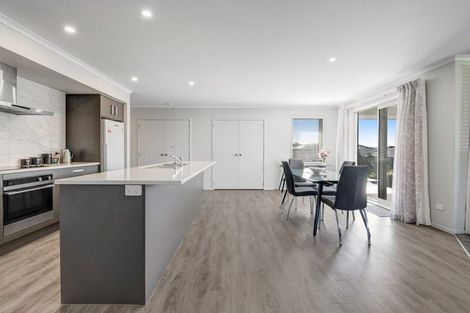 Photo of property in 24 Minerva Avenue, Helensville, 0800