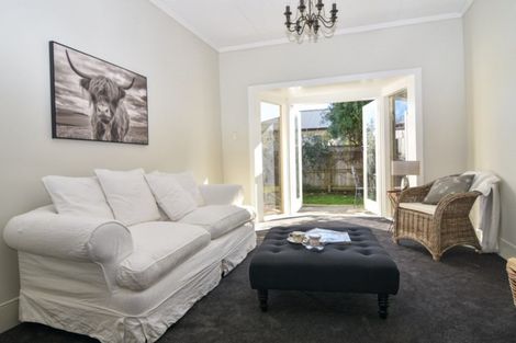 Photo of property in 262 High Street South, Carterton, 5713