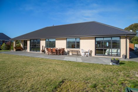 Photo of property in 25 Glenmark Drive, Waipara, 7483