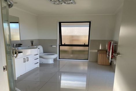 Photo of property in 16 Wetherby Road, Flagstaff, Hamilton, 3210