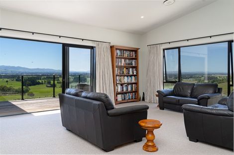 Photo of property in 12 Airstrip Ridge Road, Parkvale, Carterton, 5792