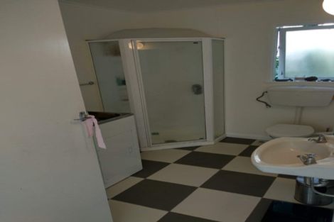 Photo of property in 21 Highbury Crescent, Highbury, Wellington, 6012