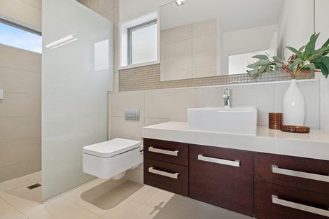 Photo of property in 6 Woolshed Lane, Pukekohe, 2120