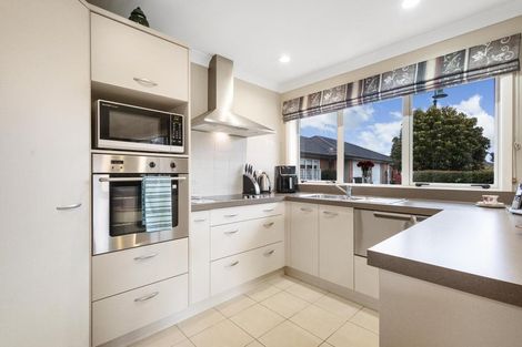 Photo of property in 10 Walter Court, Cambridge, 3434