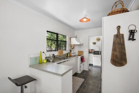 Photo of property in 82 Esmeralda Street, Welcome Bay, Tauranga, 3112