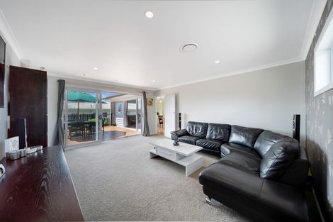 Photo of property in 121 Wellington Street, Pukekohe, 2120