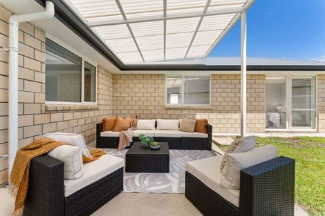 Photo of property in 11 Te Kio Crescent, Papamoa Beach, Papamoa, 3118