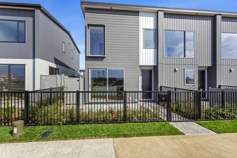 Photo of property in 116 Pepene Avenue, Takanini, Auckland, 2112