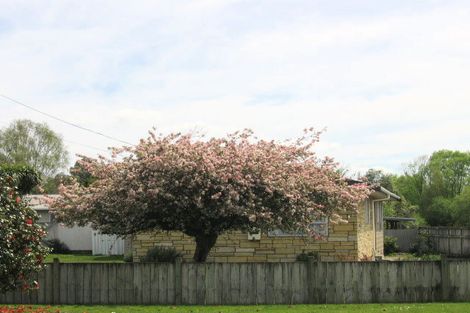 Photo of property in 48 Kawaha Point Road, Fairy Springs, Rotorua, 3015