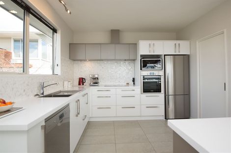 Photo of property in 170 Soleares Avenue, Mount Pleasant, Christchurch, 8081