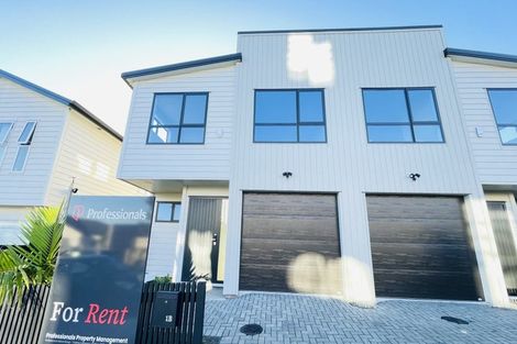 Photo of property in 1b Mamuku Drive, Massey, Auckland, 0614