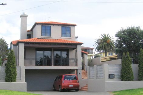 Photo of property in 22 Te Ngaio Road, Mount Maunganui, 3116