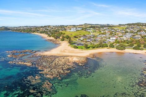 Photo of property in 26 Stratford Drive, Cable Bay, 0420