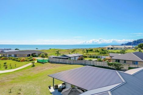 Photo of property in 45 Dawn Parade, Coastlands, Whakatane, 3120