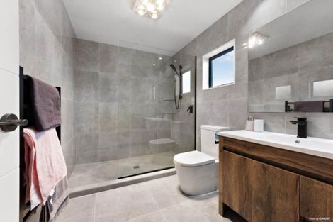 Photo of property in 16 Turret Lane, Hobsonville, Auckland, 0616