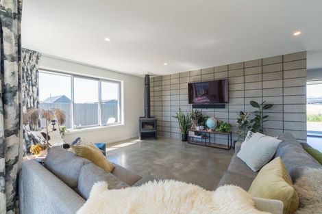 Photo of property in 11 Breaksea Street, Te Anau, 9600