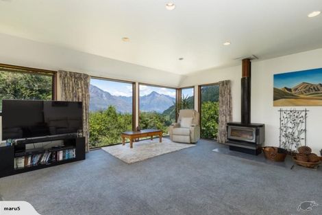Photo of property in 20 Dart Place, Fernhill, Queenstown, 9300