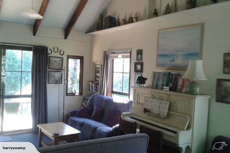 Photo of property in 28 Woodills Road, Akaroa, 7520