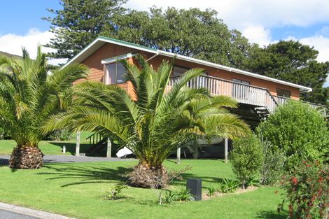 Photo of property in 5 Rewa Place, Russell, 0202