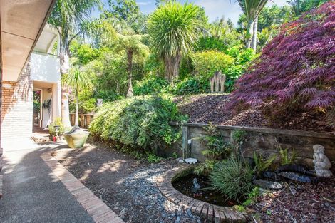 Photo of property in 121 Pemberton Avenue, Bayview, Auckland, 0629