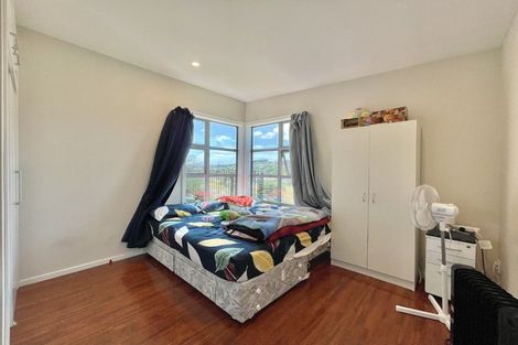 Photo of property in 357 Main Road, Tawa, Wellington, 5028