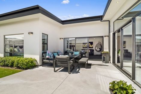 Photo of property in 12 Carrick Place, Mosgiel, 9024