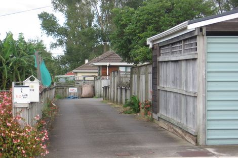 Photo of property in 8a-8b Alamein Road, Panmure, Auckland, 1072