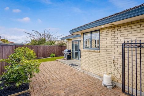 Photo of property in 8 Clover Drive, Henderson, Auckland, 0610