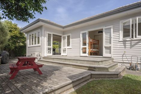 Photo of property in 45 Alfred Street, Fairfield, Hamilton, 3214