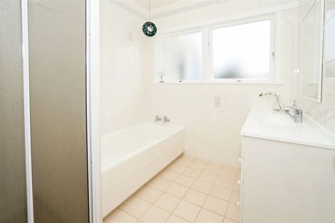 Photo of property in 8 Edwin Street, St Andrews, Hamilton, 3200