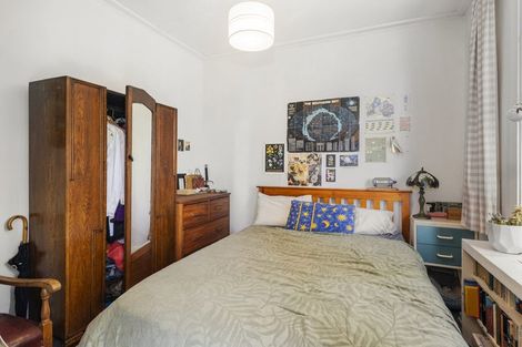 Photo of property in 9 Mortimer Terrace, Aro Valley, Wellington, 6021