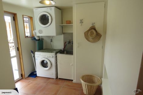 Photo of property in 10 Criterion Street, Arrowtown, 9302