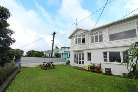 Photo of property in 156 Grafton Road, Roseneath, Wellington, 6011
