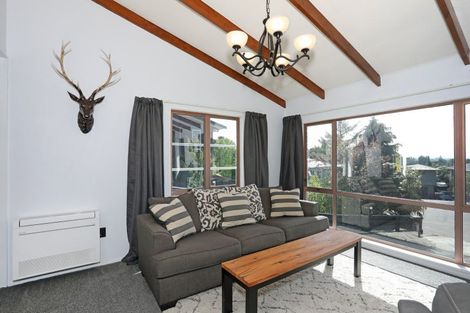 Photo of property in 9 Eastview Place, Feilding, 4702