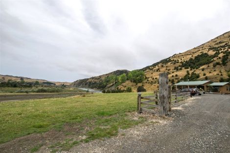 Photo of property in 1072 Waiautoa Road, Clarence, Kaikoura, 7371