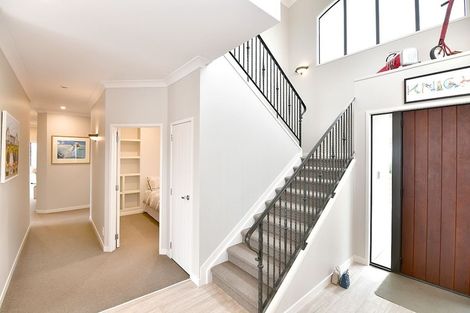 Photo of property in 51 The Ritz, Orewa, 0931