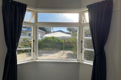 Photo of property in 118 Austin Street, Mount Victoria, Wellington, 6011