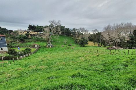 Photo of property in 133 Barrett Road, Whalers Gate, New Plymouth, 4310