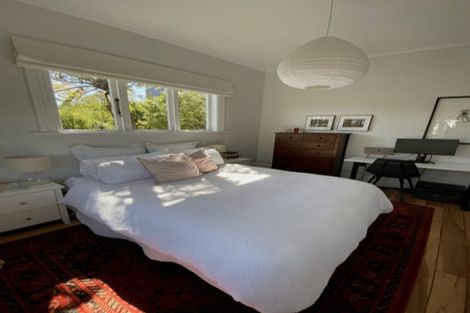 Photo of property in 26 West Road, Northland, Wellington, 6012