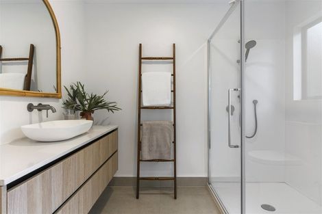 Photo of property in 333 Motutara Road, Muriwai, Waimauku, 0881