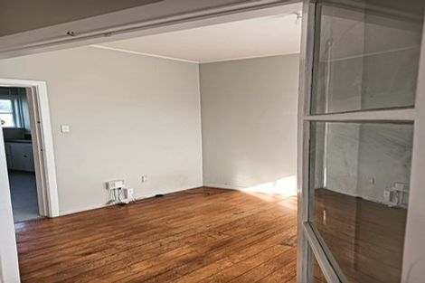 Photo of property in 4 Bertram Grove, Naenae, Lower Hutt, 5011