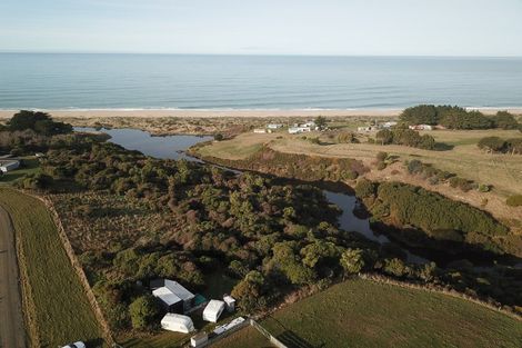 Photo of property in 168 Chrystalls Beach Road, Glenledi, Milton, 9292