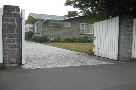 Photo of property in 36 Peer Street, Upper Riccarton, Christchurch, 8041