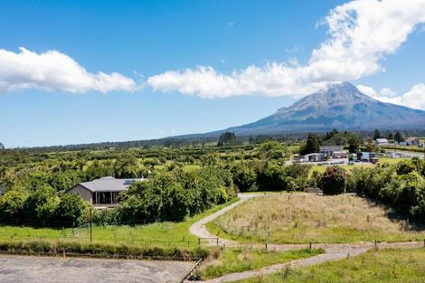 Photo of property in 1955 Egmont Road, Kaimiro, Inglewood, 4386