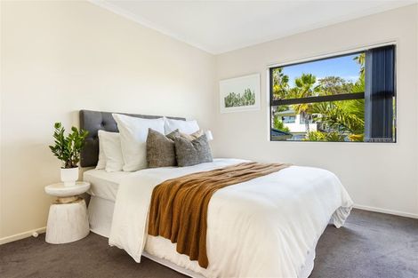 Photo of property in 59a Hewlett Road, Massey, Auckland, 0614