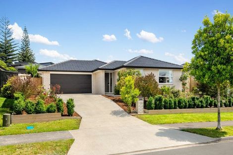 Photo of property in 15 Bellenden Crescent, Pokeno, 2402