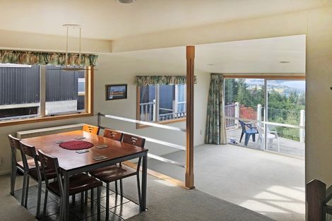Photo of property in 113b Wynyard Crescent, Fernhill, Queenstown, 9300