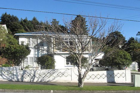 Photo of property in 32 James Grove, Stokes Valley, Lower Hutt, 5019